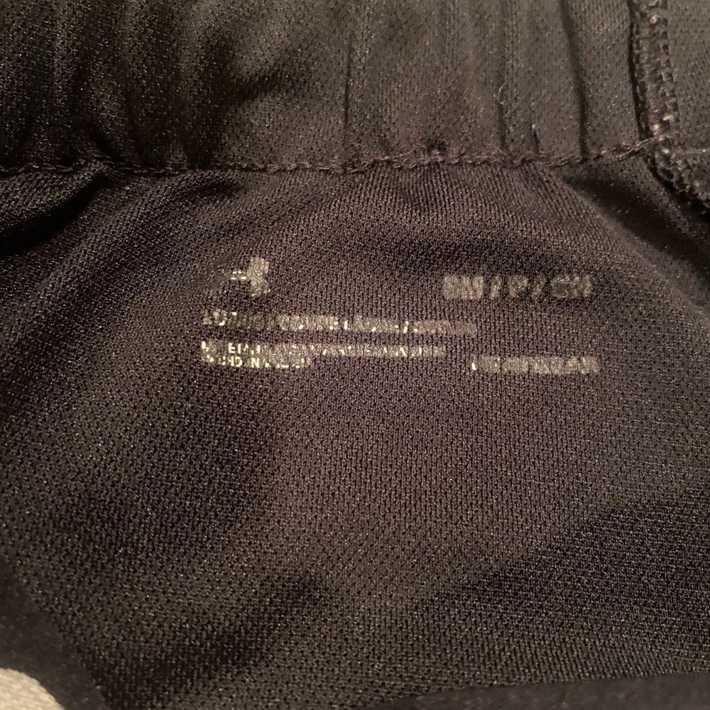 Under Armour Black Short W/Pockets Small Running - Picture 3 of 8